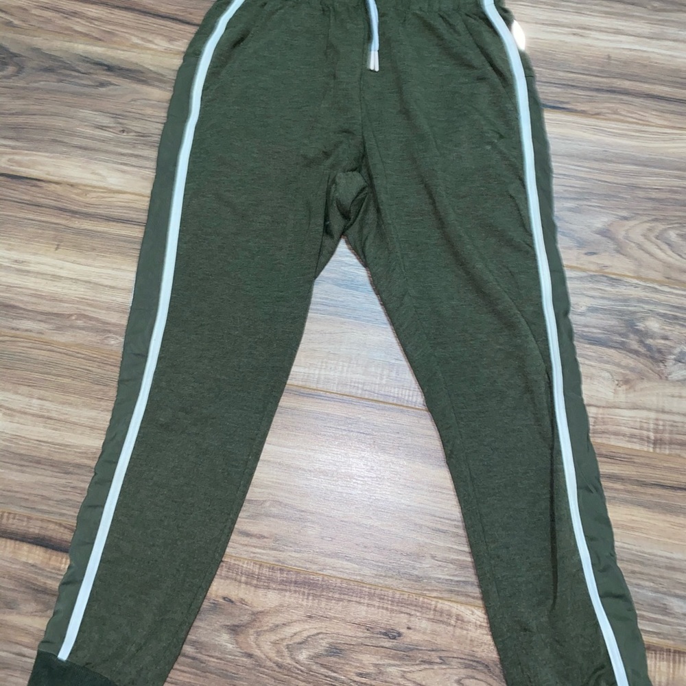 Nikki Blackketter x gymshark joggers